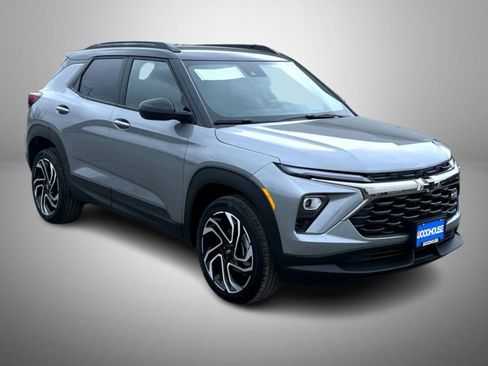 New 2026 Chevrolet TrailBlazer RS w/ Driver Confidence Package image 3