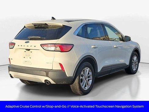 Used 2020 Ford Escape SE image 4