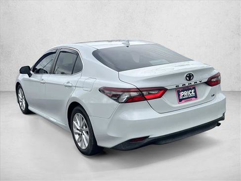 Used 2023 Toyota Camry LE image 7