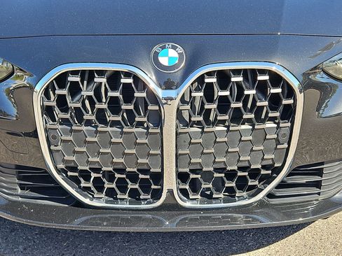 Used 2022 BMW 430i Coupe w/ Convenience Package RWD image 9