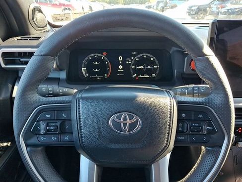 New 2026 Toyota 4Runner TRD Off-Road Premium image 9