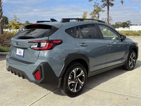 Certified 2025 Subaru Crosstrek 2.0i Premium image 6