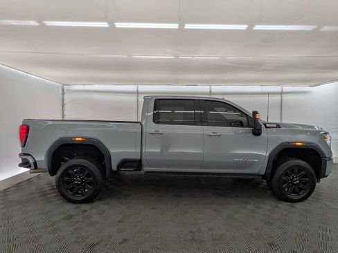Used 2025 GMC Sierra 3500 AT4 w/ AT4 Premium Plus Package image 7
