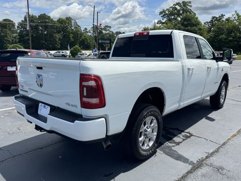 Used 2024 RAM 2500 Laramie AWD/4WD image 5