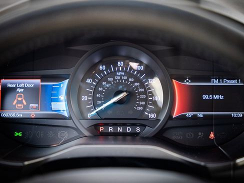 Certified 2017 Ford Edge SEL w/ Equipment Group 201A image 23