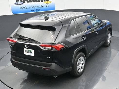 Used 2024 Toyota RAV4 LE image 21