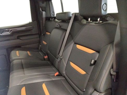 Used 2024 GMC Sierra 1500 AT4 w/ Technology Package image 35