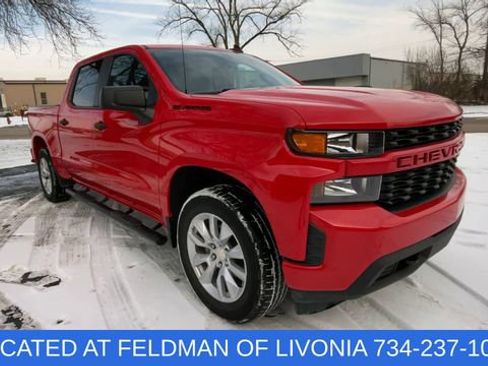 Used 2021 Chevrolet Silverado 1500 Custom w/ LPO, Dark Essentials Package image 2