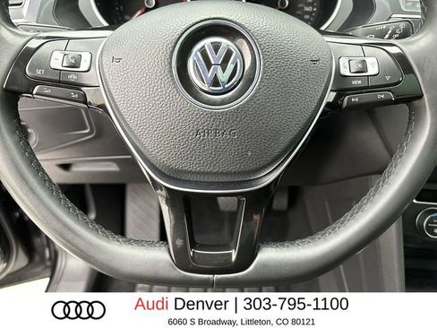 Used 2020 Volkswagen Tiguan SE AWD/4WD image 14