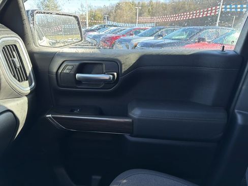 Used 2022 Chevrolet Silverado 1500 RST w/ Redline Edition image 23