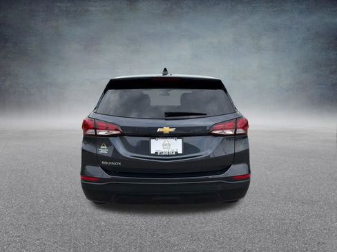 Used 2022 Chevrolet Equinox LS w/ LS Convenience Package image 7
