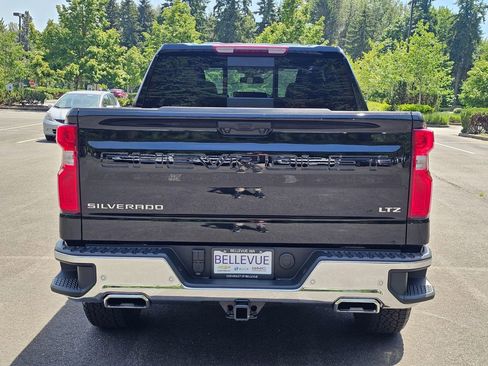 Used 2026 Chevrolet Silverado 1500 LTZ AWD/4WD image 4