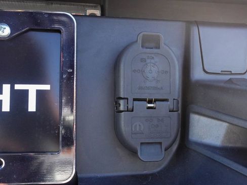 Used 2022 RAM 1500 TRX w/ TRX Level 2 Equipment Group image 10