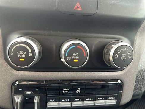 Used 2019 RAM 2500 Tradesman AWD/4WD image 18