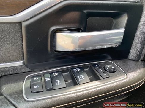 Used 2022 RAM 2500 Laramie w/ Snow Chief Group AWD/4WD image 25