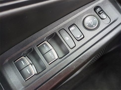 Used 2023 Honda Accord EX image 23