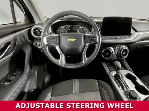 Used 2024 Chevrolet Blazer LT w/ Convenience Package FWD image 8