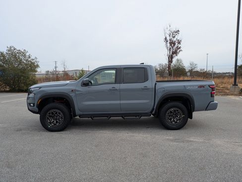 New 2026 Nissan Frontier PRO-4X w/ Pro Premium Package AWD/4WD image 7