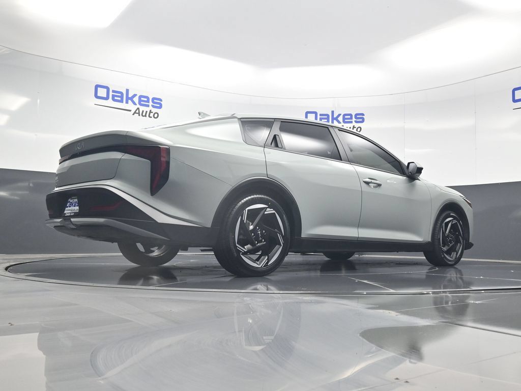 Certified 2025 Kia K4 EX FWD image 41