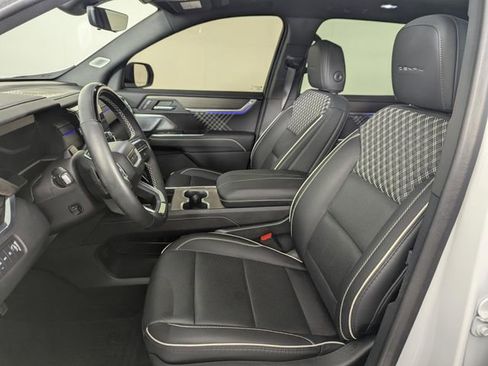 Used 2024 GMC Acadia Denali w/ Super Cruise Package AWD/4WD image 11