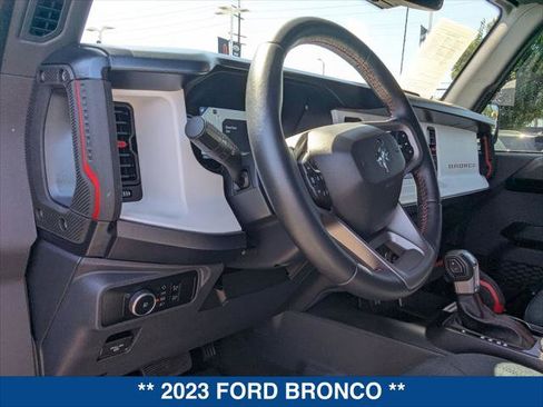 Certified 2023 Ford Bronco Heritage Edition AWD/4WD image 12