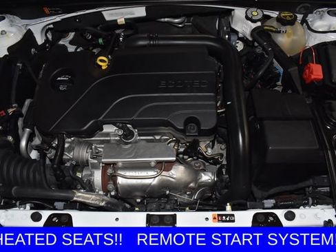 Used 2024 Chevrolet Malibu LT FWD image 11