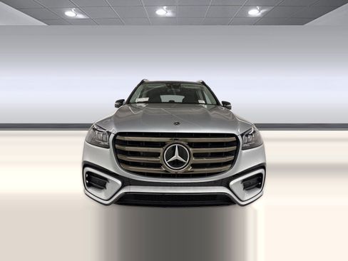 New 2026 Mercedes-Benz GLS 450 4MATIC image 6