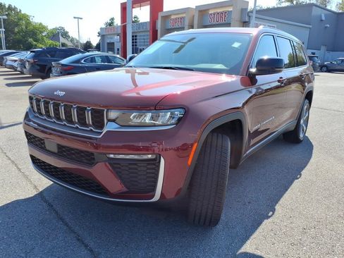 Used 2026 Jeep Grand Cherokee L Limited AWD/4WD image 17