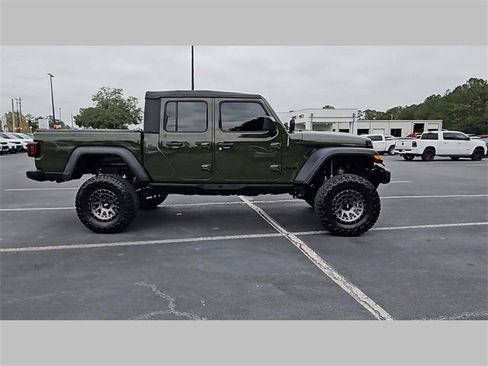 Used 2023 Jeep Gladiator Sport image 36