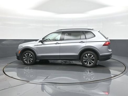 Used 2022 Volkswagen Tiguan S w/ IQ.Drive Package FWD image 4
