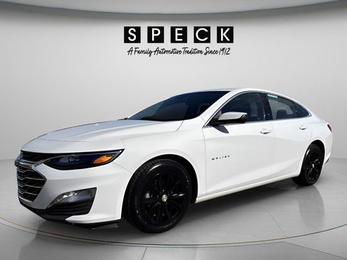 Used 2024 Chevrolet Malibu LT image 1