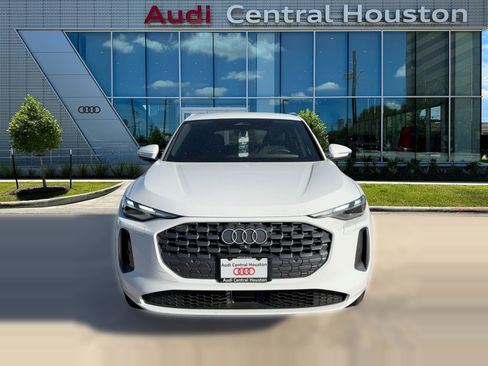 New 2025 Audi Q5 Premium w/ 19" Wheel Package image 6