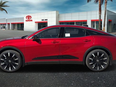 New 2026 Toyota Crown Platinum image 5