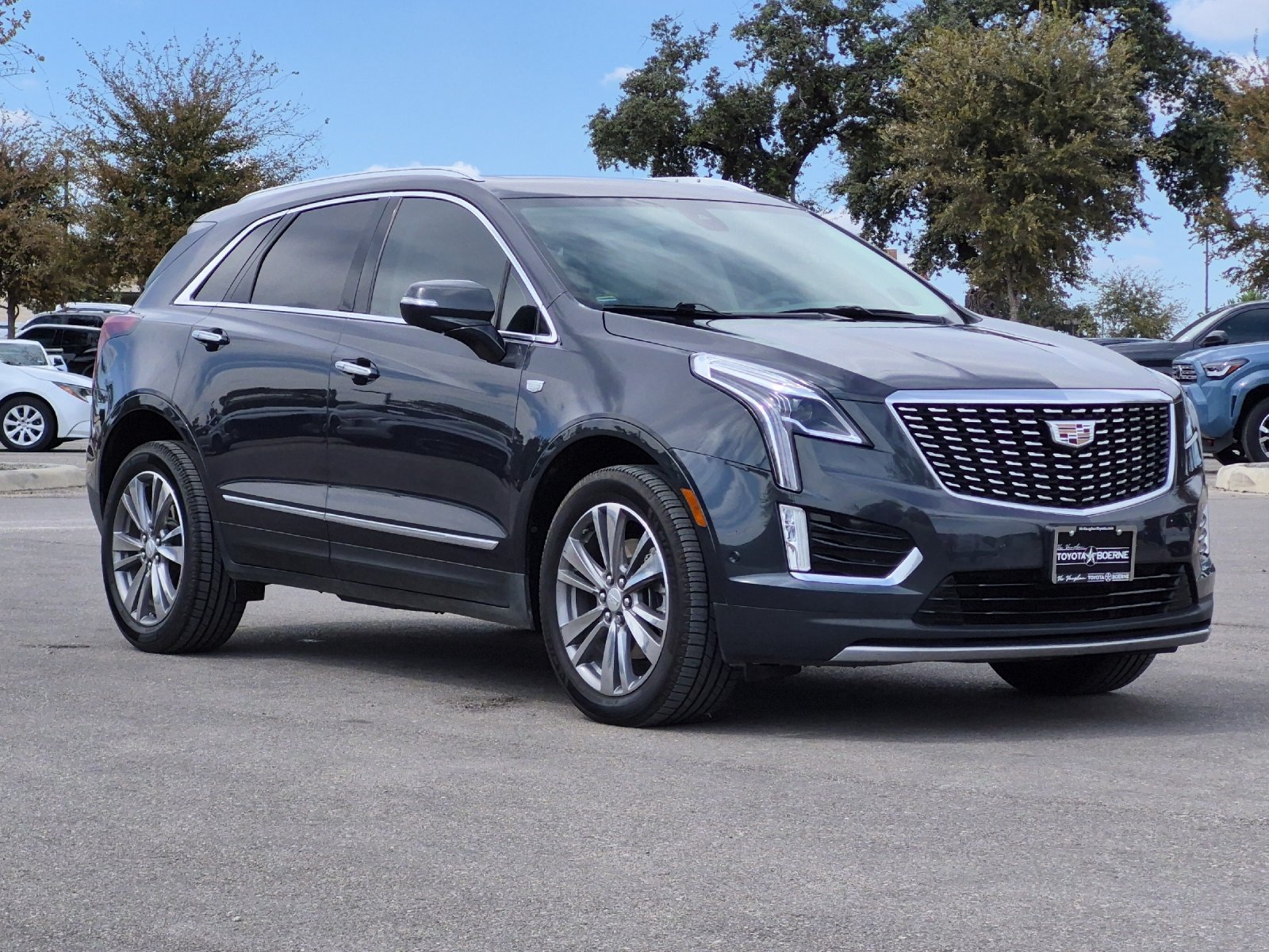 Used 2021 Cadillac XT5 Premium Luxury FWD image 7