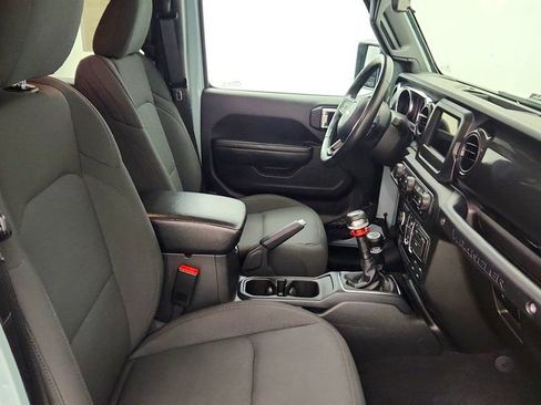 Used 2023 Jeep Wrangler Unlimited Sport AWD/4WD image 26