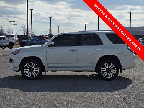Used 2022 Toyota 4Runner Limited image 3