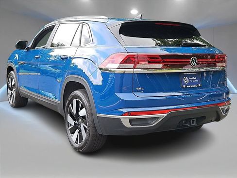 Certified 2025 Volkswagen Atlas Cross Sport SEL AWD/4WD image 7