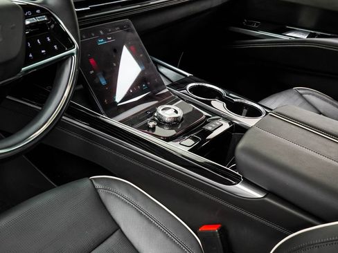 Used 2026 Cadillac Escalade Sport w/ Touring Package image 22