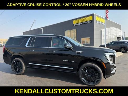 Used 2026 GMC Yukon XL Denali w/ Sun & Power Step Package AWD/4WD image 1