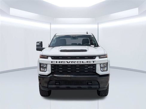 Used 2022 Chevrolet Silverado 2500 Custom w/ Custom Value Package AWD/4WD image 10