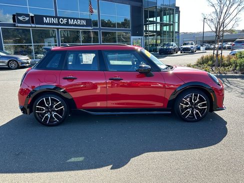 Used 2025 MINI Cooper S image 6