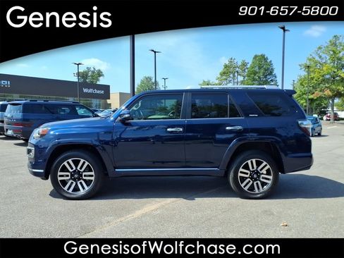 Used 2023 Toyota 4Runner Limited AWD/4WD image 2