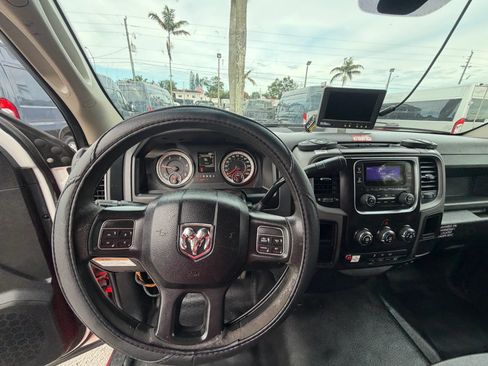Used 2017 RAM 5500 Tradesman w/ Power & Remote Entry Group RWD image 17