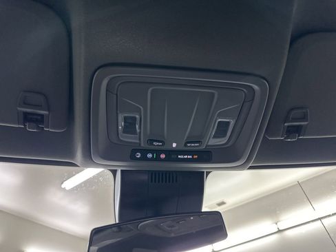 New 2026 GMC Sierra 1500 Elevation AWD/4WD image 42