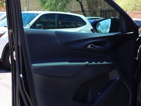 Used 2022 Chevrolet Equinox RS w/ RS Leather Package FWD image 37