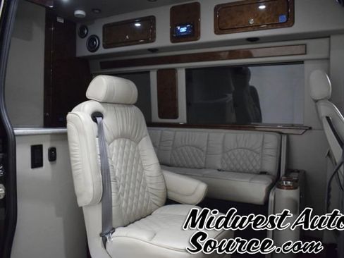 Used 2017 Mercedes-Benz Sprinter 2500 image 26