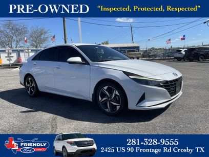 Used 2023 Hyundai Elantra SEL w/ Convenience Package