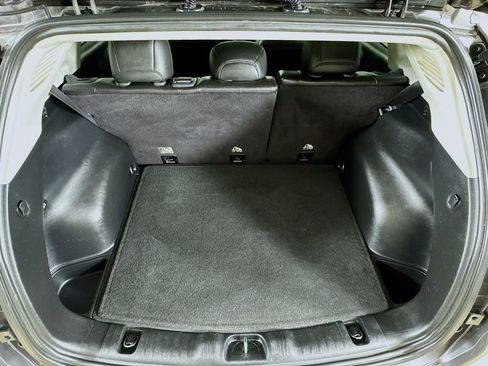 Used 2017 Jeep Compass Latitude w/ Popular Equipment Group image 26