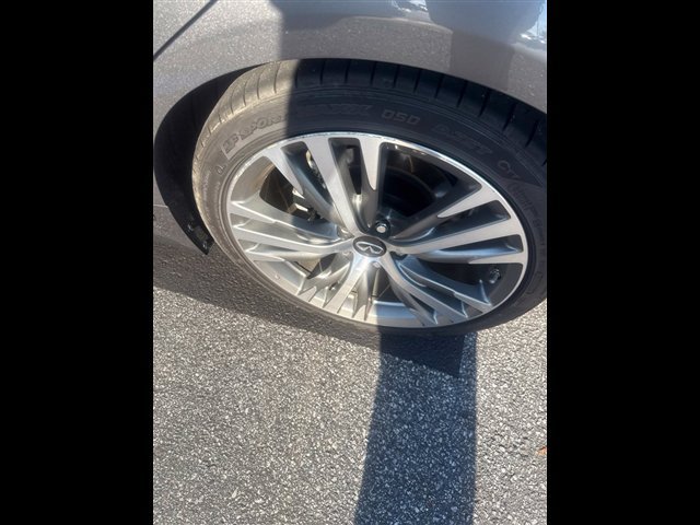 Used 2023 INFINITI Q50 Sensory RWD image 13