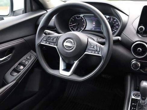 Certified 2025 Nissan Sentra SV FWD image 22